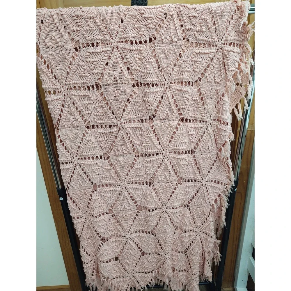 Vintage Handmade Crochet Baby Pink Coverlet Bedspread 87
